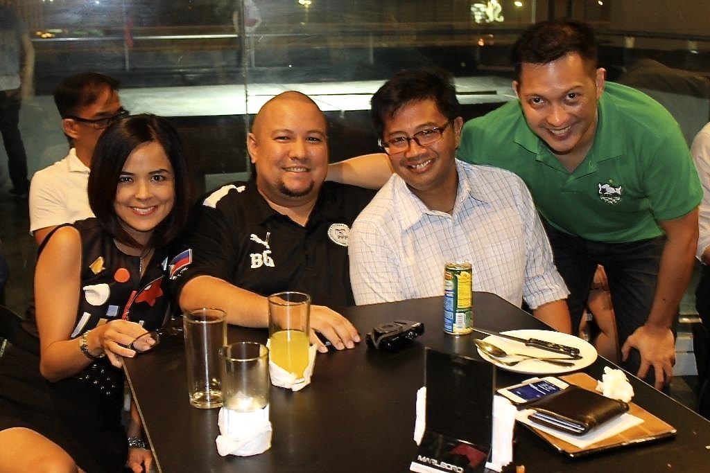 (L-R) adobo's Janelle Squires with adobo Cup founders Bob Guerrero, Miguel Mercado, and Bixie Reyes. Not in photo are founders Caloy Sambrano and Angel Guerrero