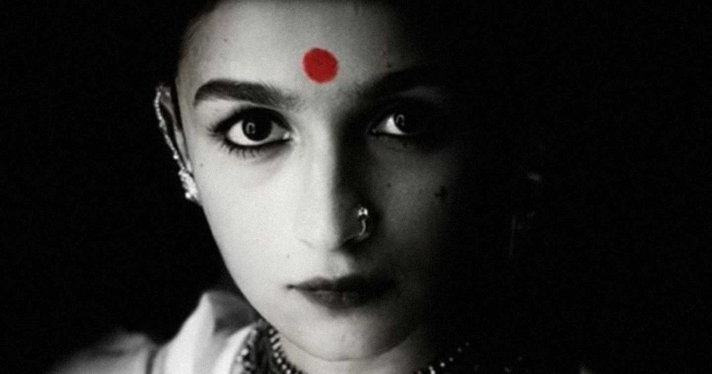 Digital Rights to Alia Bhatt's Gangubai Kathiawadi sold for a massive  amount | Filmfare.com