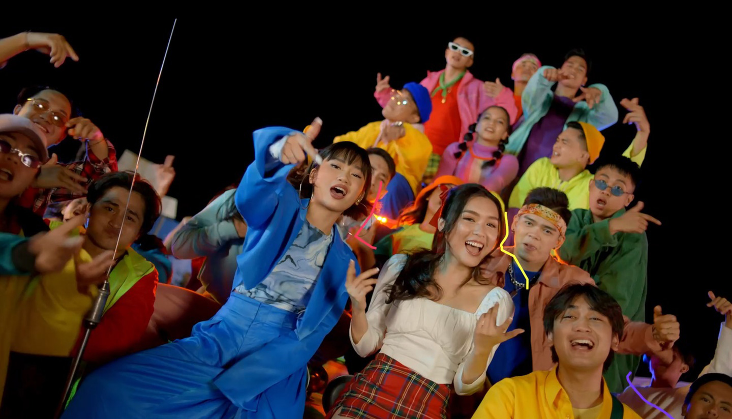 Campaign Spotlight: Ipagdiwang ang Joy ng Pinoy: Jollibee collaborates ...