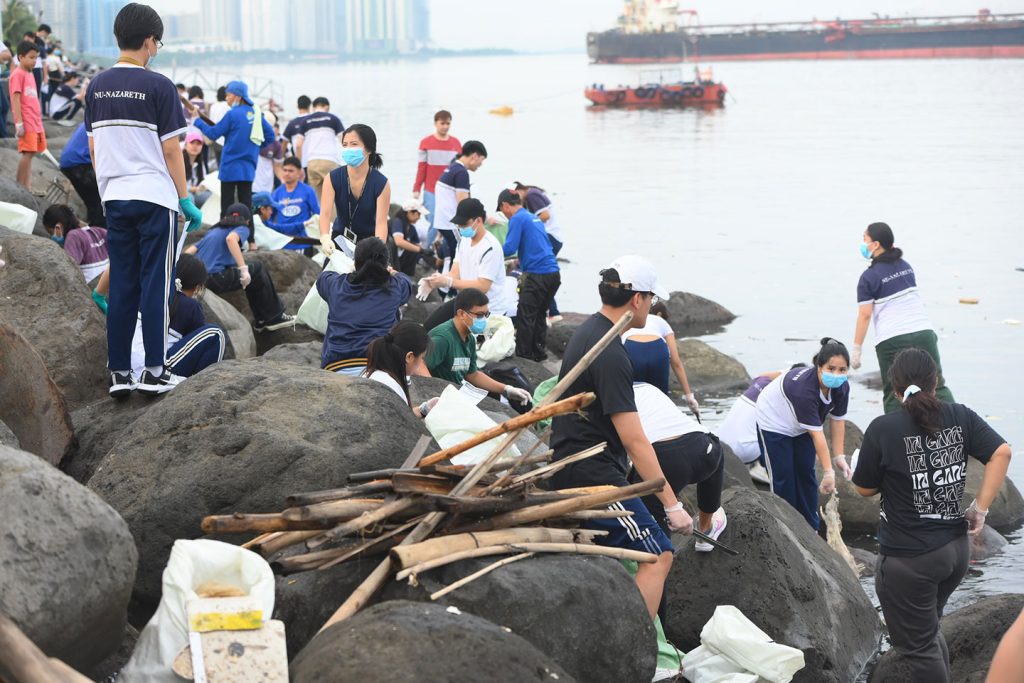 SM creates stronger ocean conservation initiatives giving New Waves of Impact during Coastal Clean up Projects INSERT 9