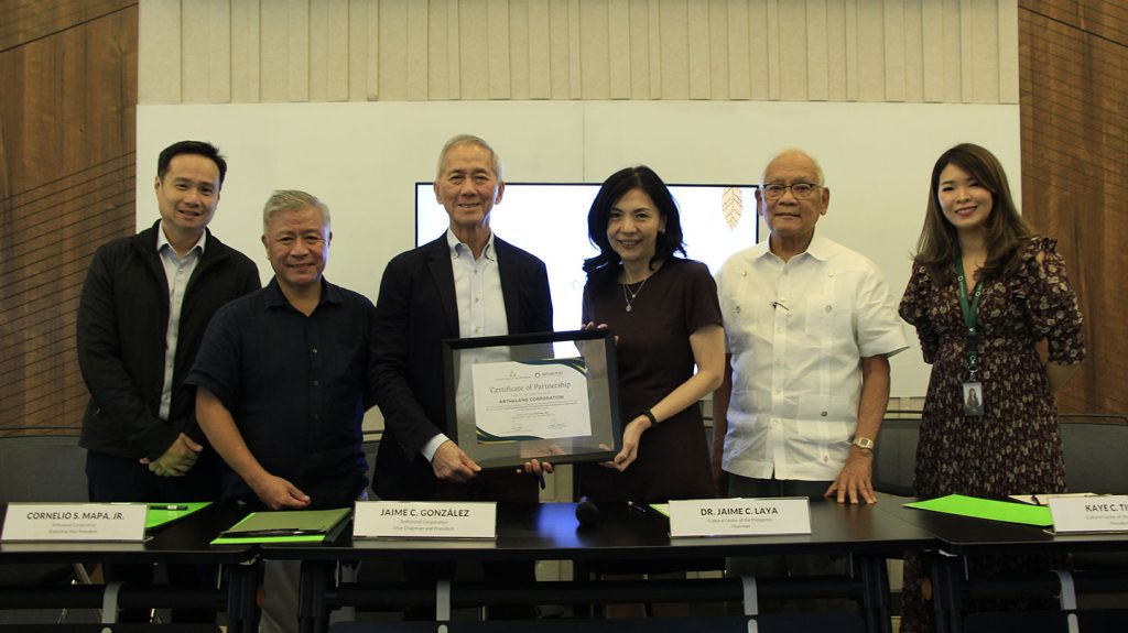 CCP X ARTHALAND MOA SIGNING PHOTO 3