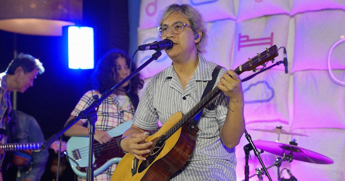 Ely Buendia surprises crowd Ikea PH hero