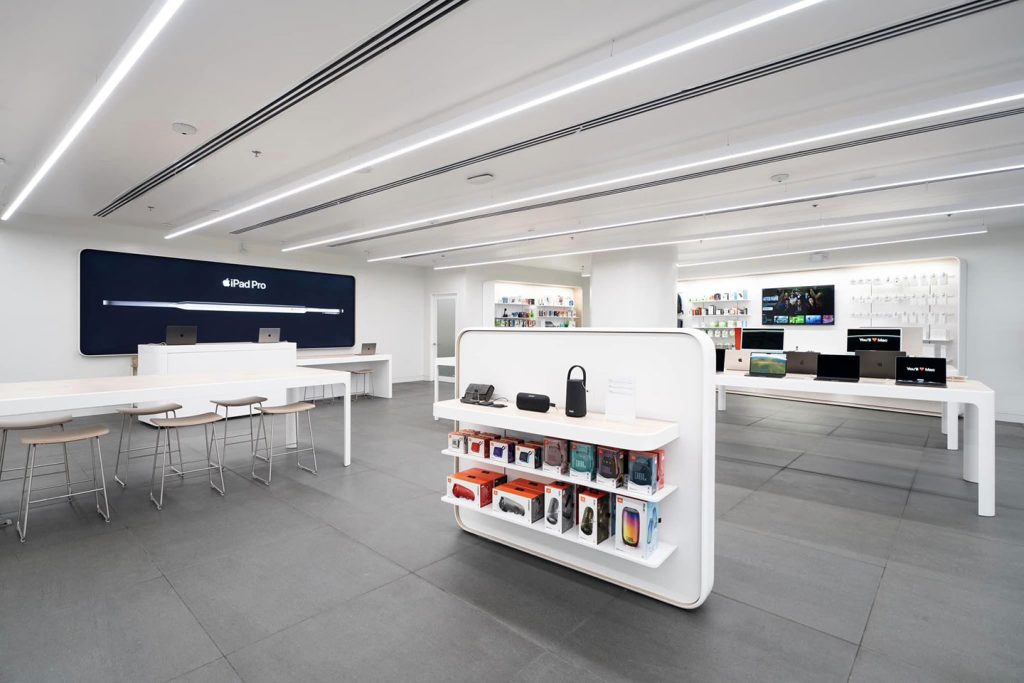 Power Mac Center reopens as Apple Premium Partner in Trinoma INS 7